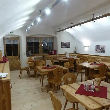 Multererhof Farm stay *
